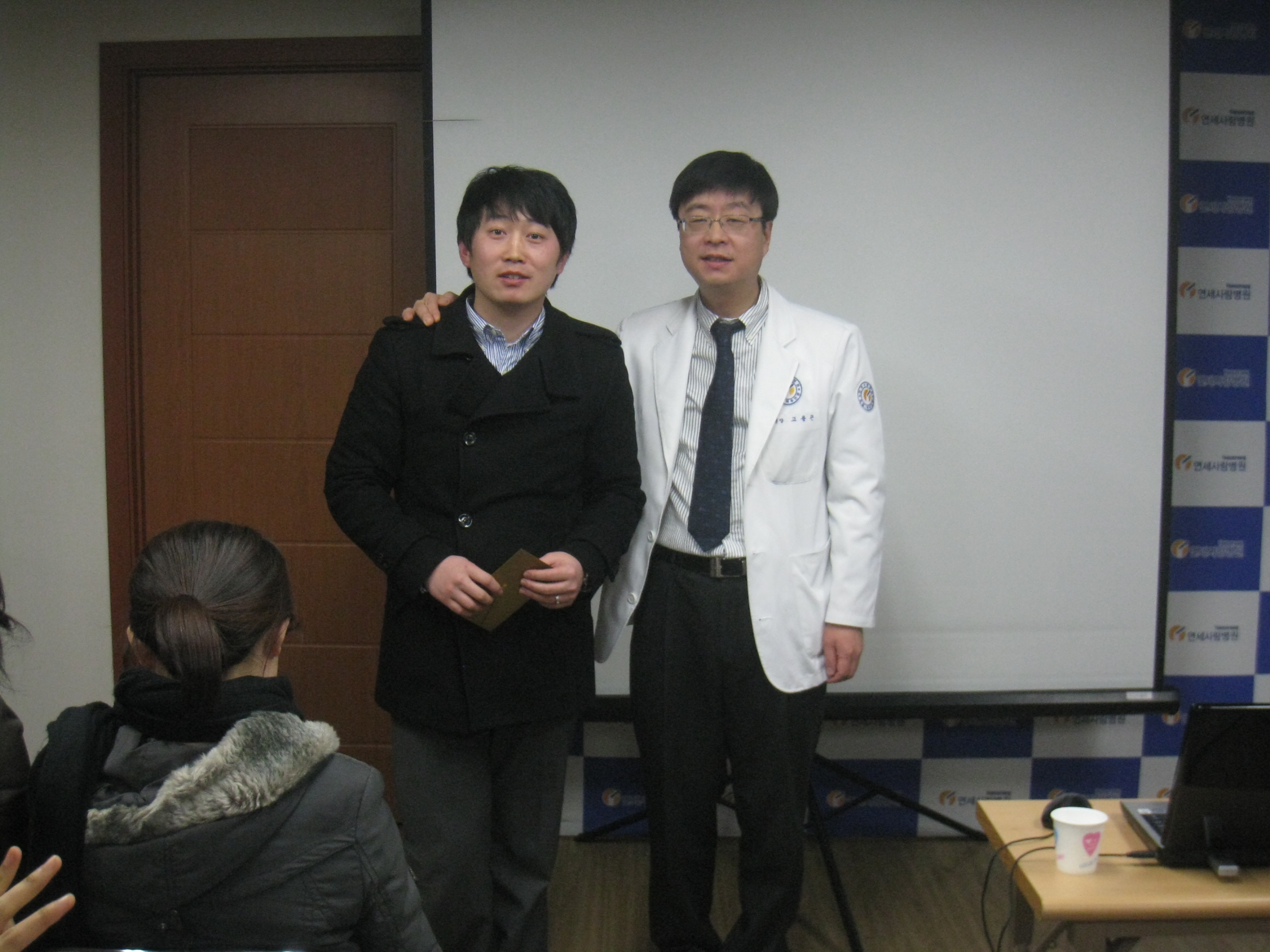 <강남점>2011년 신년사및 친절사원수상과 독후감 수상 게시글의 4번째 첨부파일입니다.